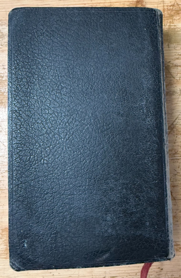 Vtg Saint Joseph "Continuous" Sunday Missal - 1957-58 Catholic Prayer