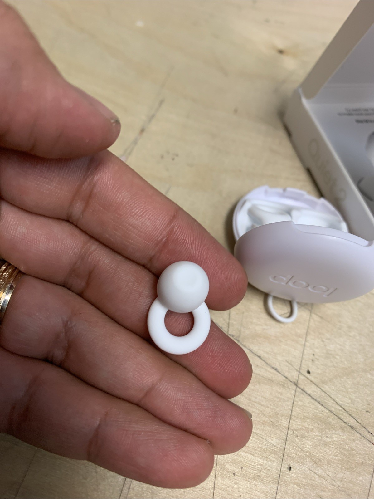 Loop Quiet 2 Earplugs White Noise Canceling Earbuds