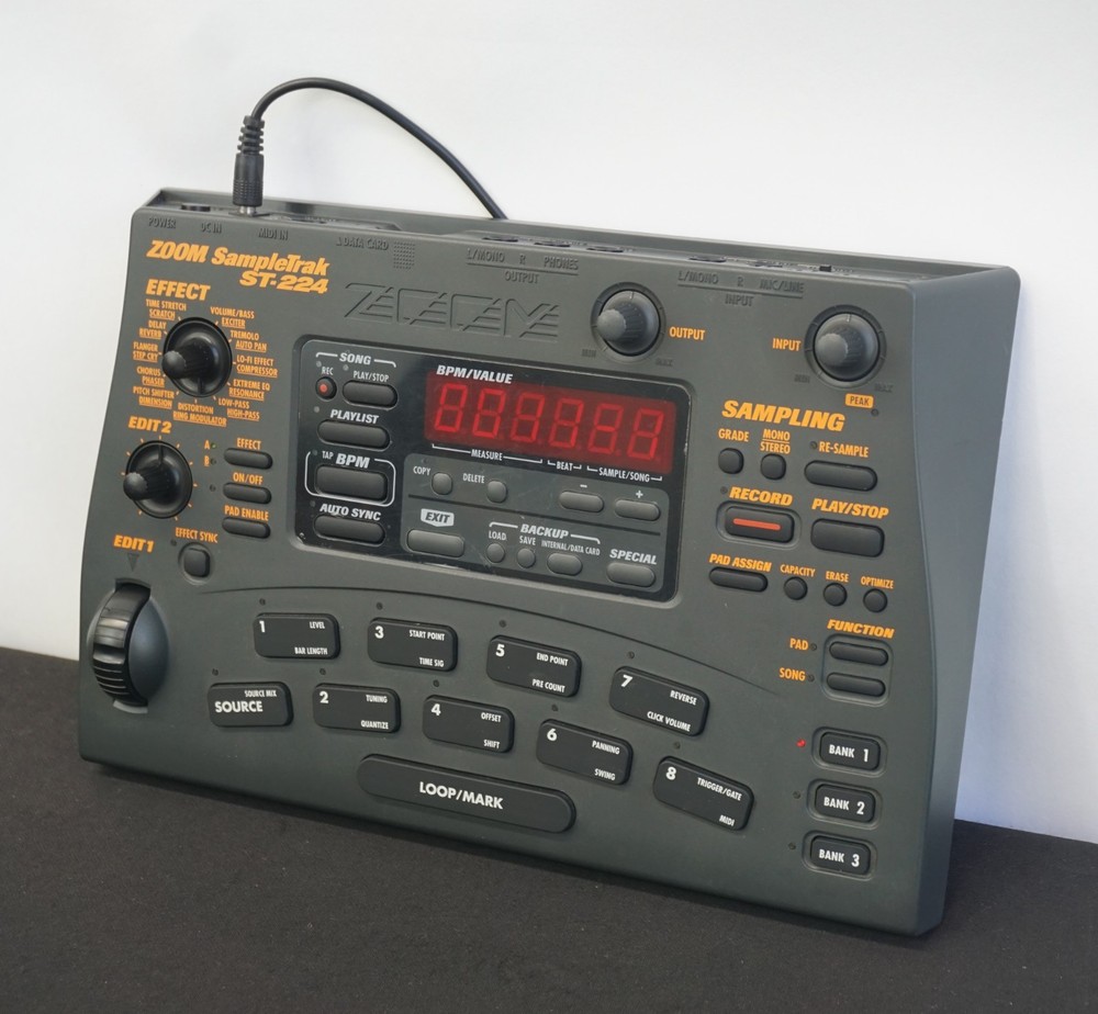 Zoom ST-224 SampleTrak Drum / Groove Machine & Sampler