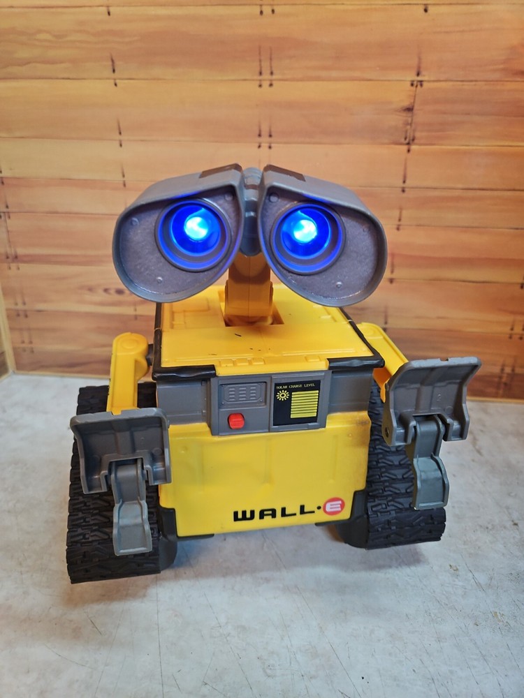 2020 GPN30 Mattel Wall-E Remote Control Toy