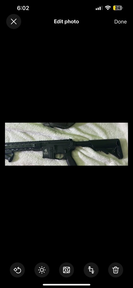 airsoft gun