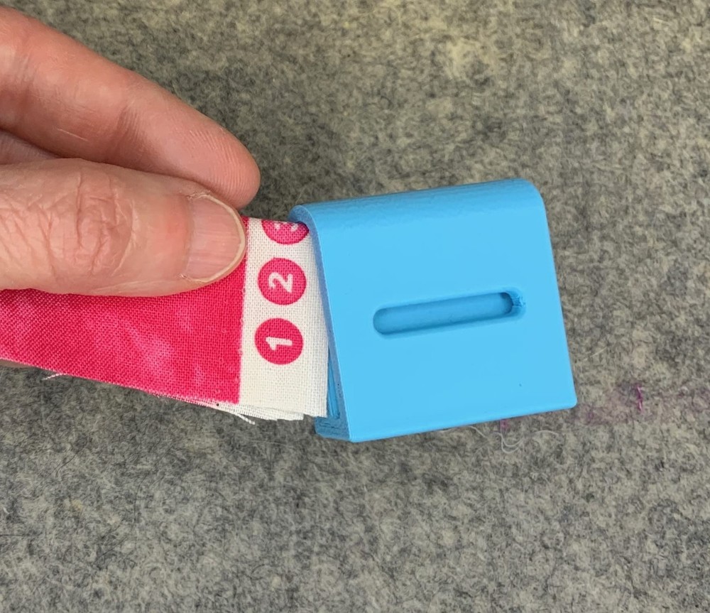 Third Hand Binding Folder Clip and Binding Wheel for Quilting and Sewing By P...