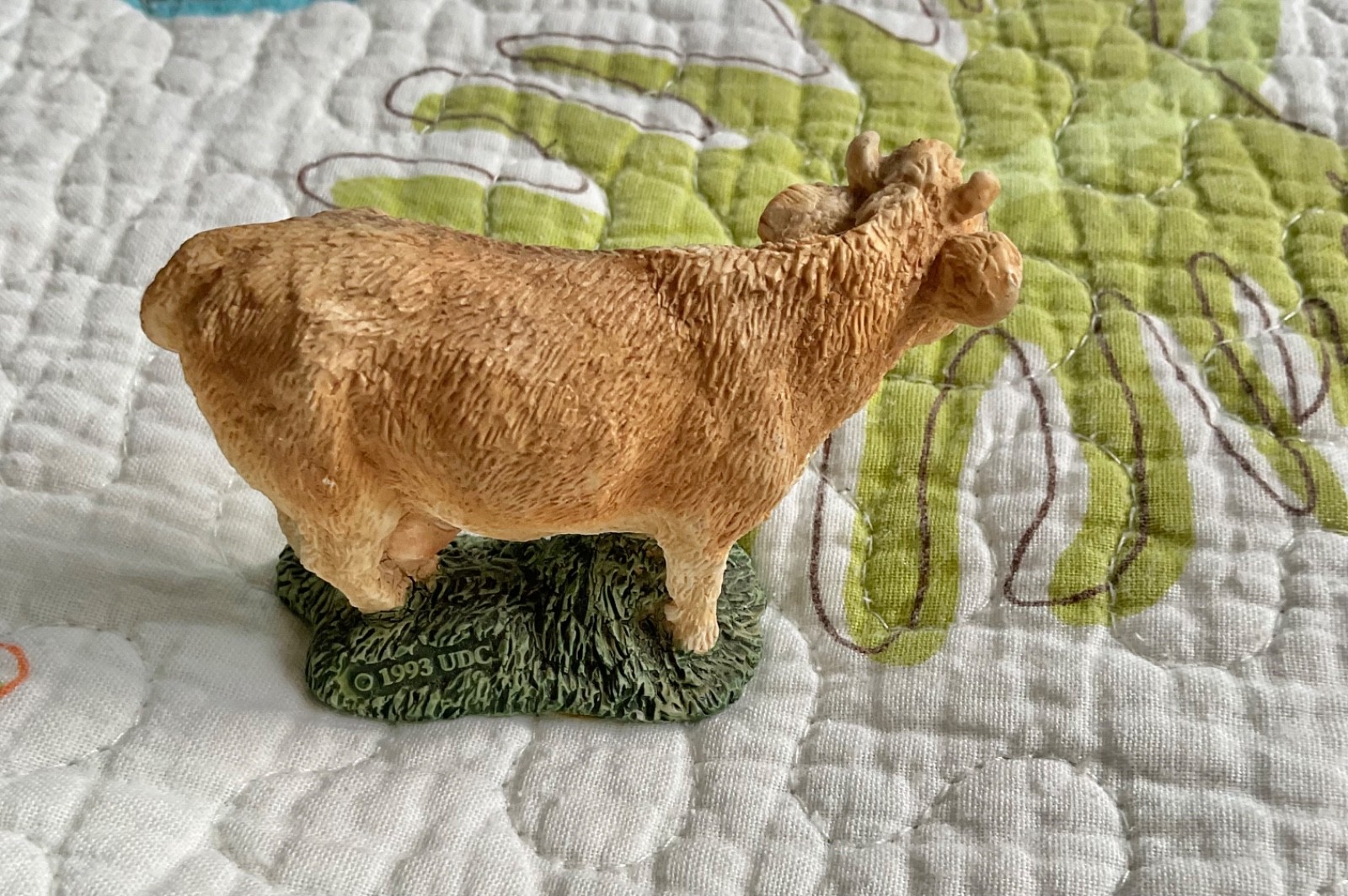 Lot of 9 Random Resin Cow Figurines, 1-3.5"!