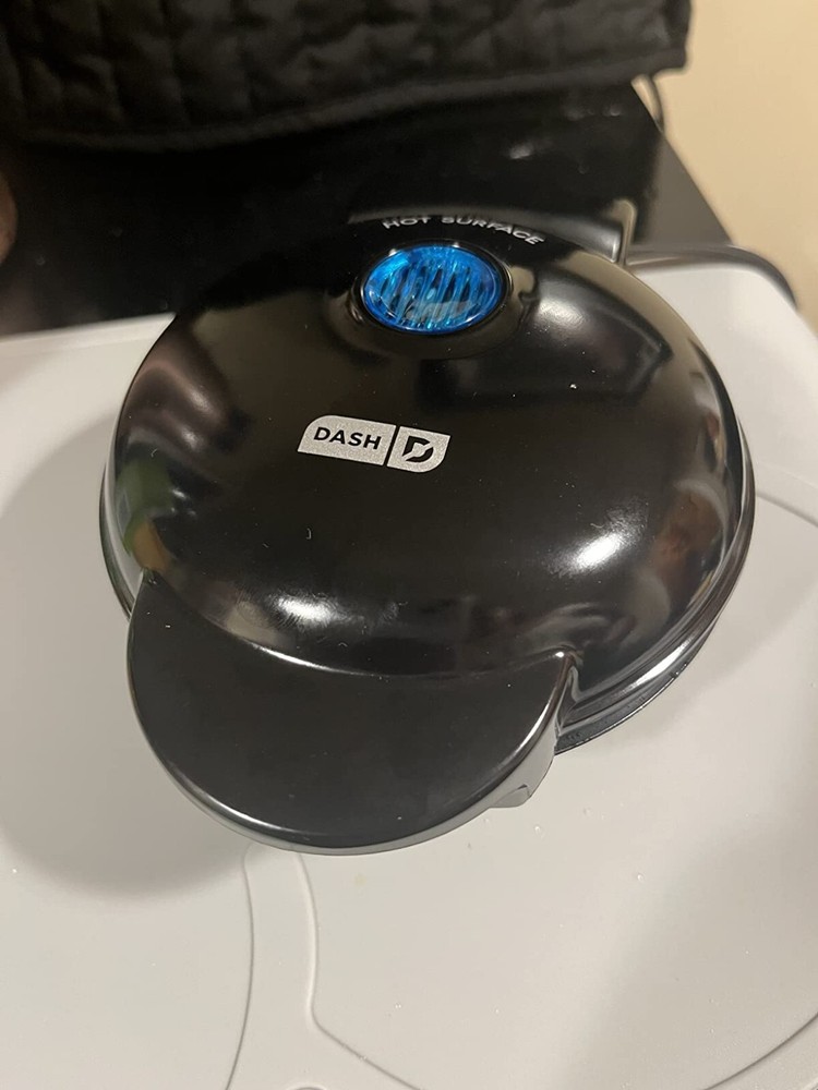 Dash Maker Mini Round Electric Griddle Machine For Individual Pancakes Black