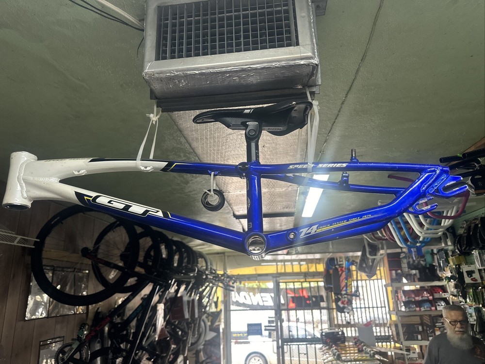 Old School  GT Racing Bmx  Frame 20”