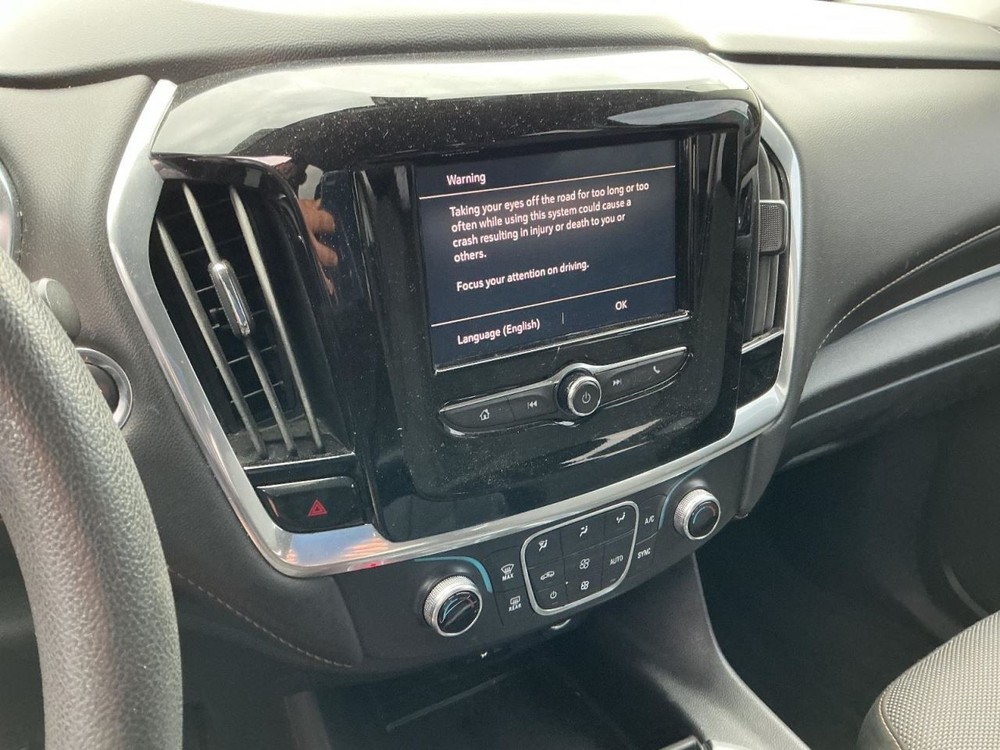 TRAVERSE 2020 Glove Box 4972963