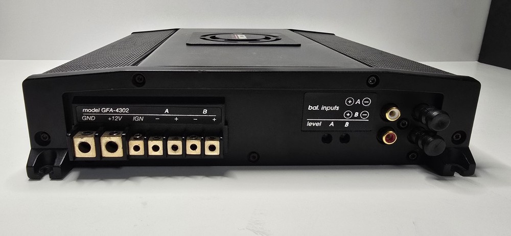 Adcom GFA-4302 Old School Amplifier