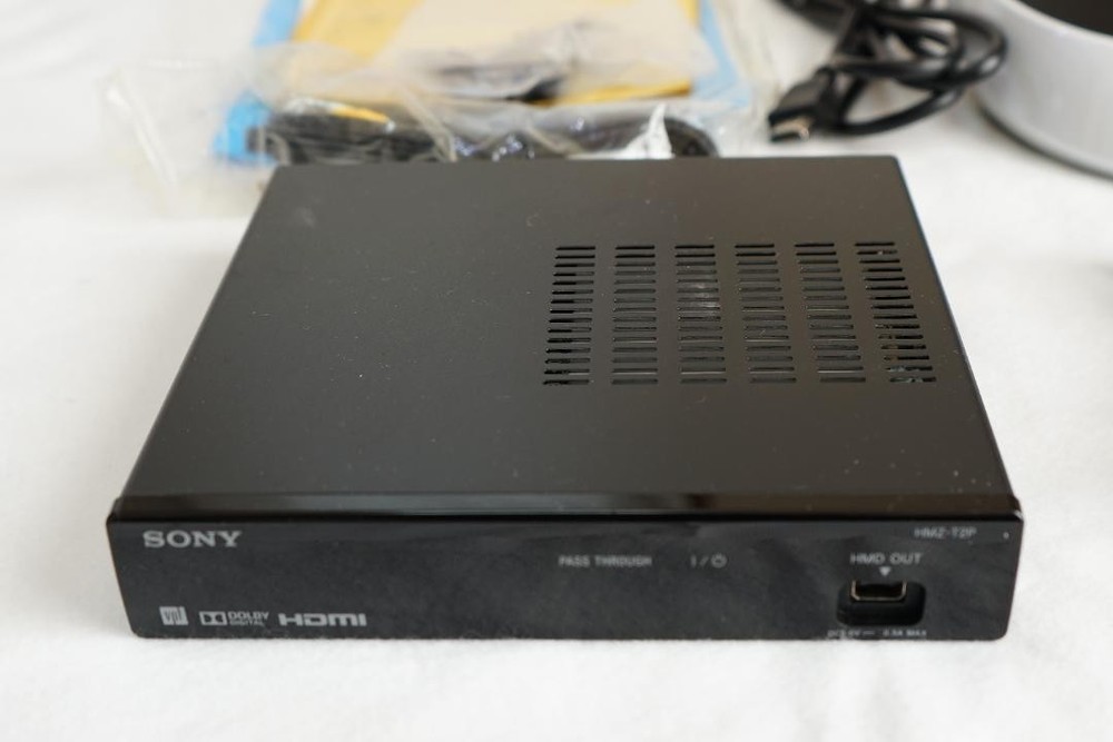 SONY Personal 3D Viewer HMZ-T2