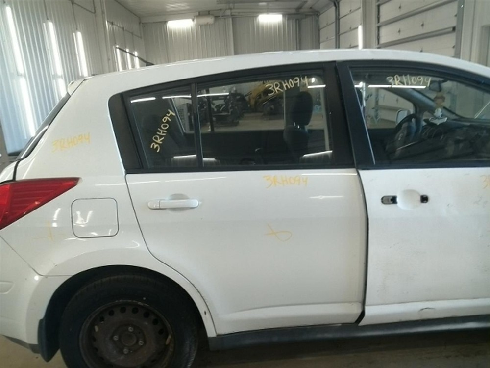 VERSA 2007 Keys/Latches/Locks 104934202