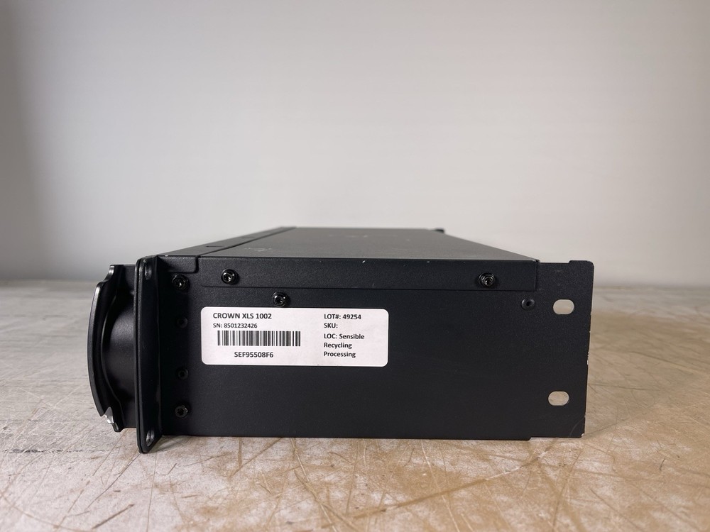 CROWN XLS 1002 2-CHANNEL DRIVE CORE POWER AMPLIFIER - READ DESCRIPTION