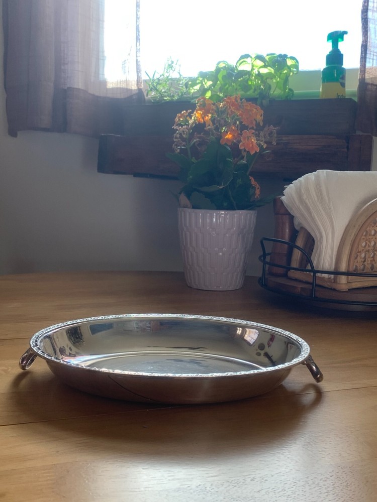 Vintage silver plate serving dish w/ handles
