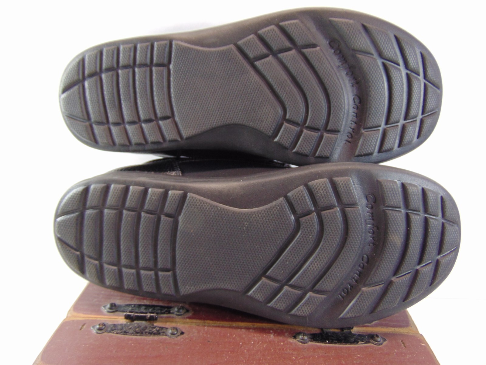 Bell Horn Orthopedic Shoes 8XW Black Plymouth #5810 Therapeutic Shoes.