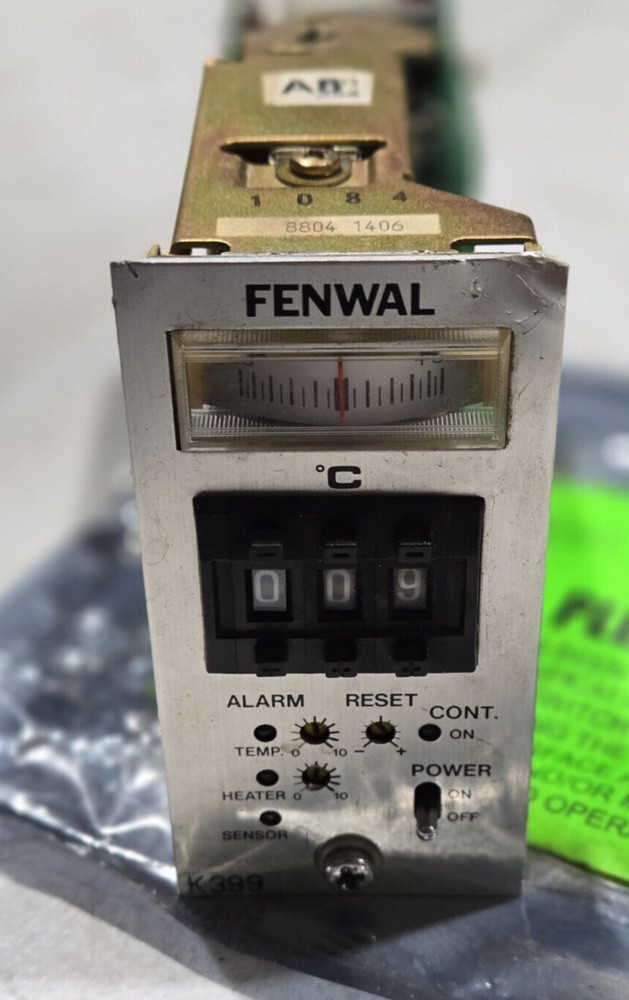 Fenwal Temperature Controller K399 8804 1406 REFURB
