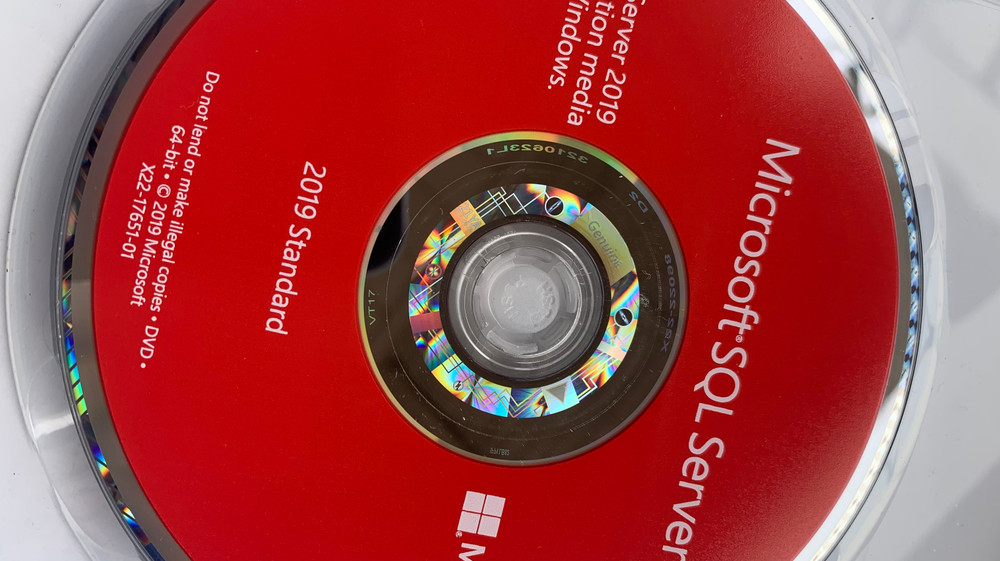 SQL Server 2019 Standard 4 Core DVD w/ COA Genuine Holographic Authentic Retail
