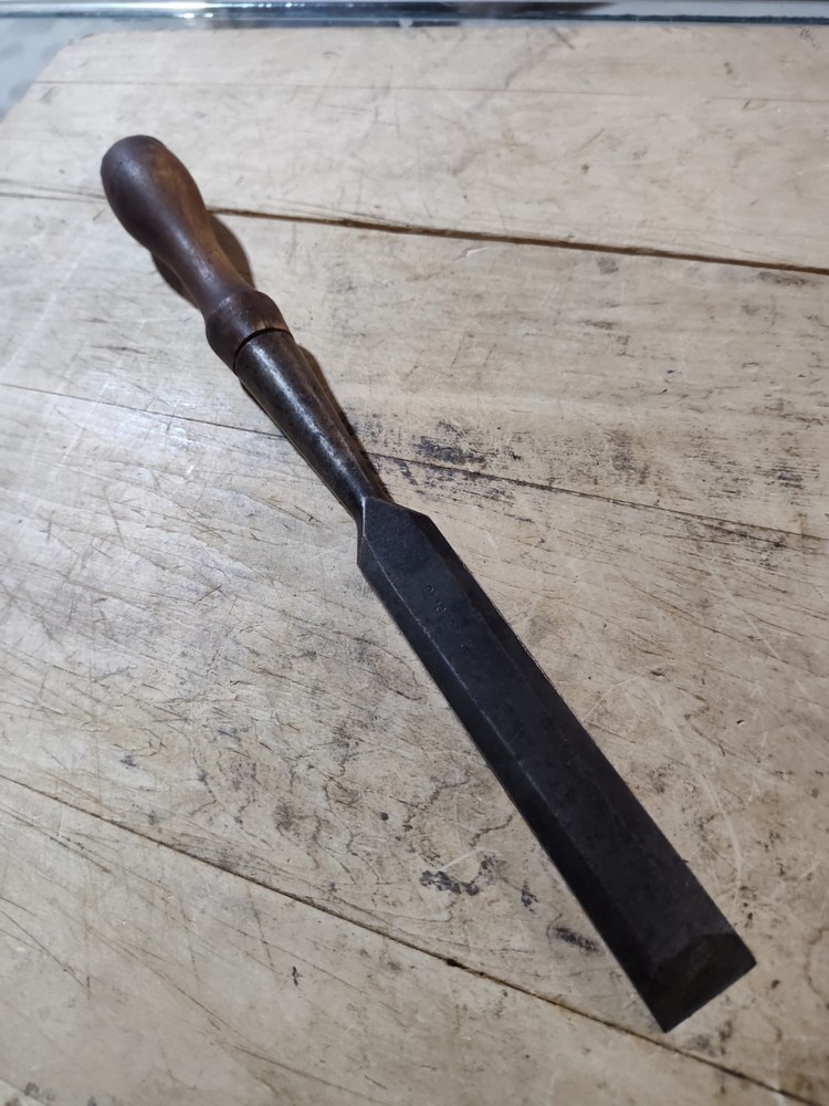 Antique Ohio Tool 7/8" Bevel Edge Socket Chisel  Timber Framing