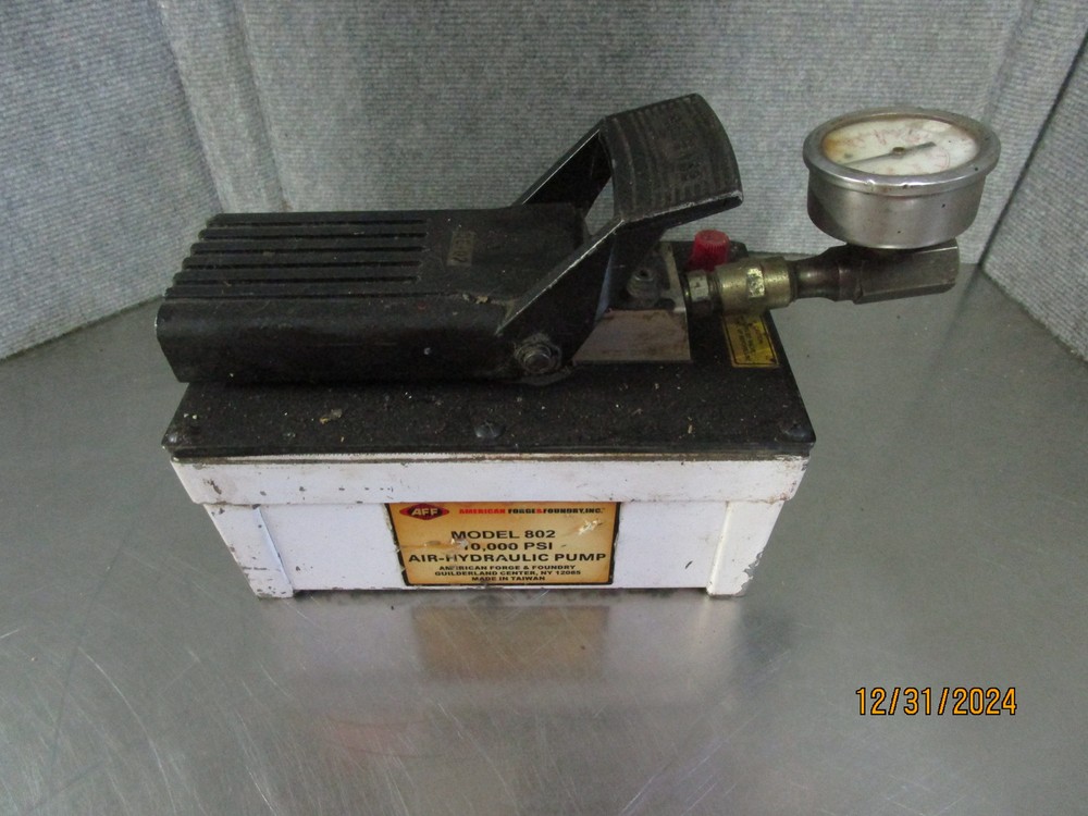 AFF Model 802 Air Hydraulic Pump