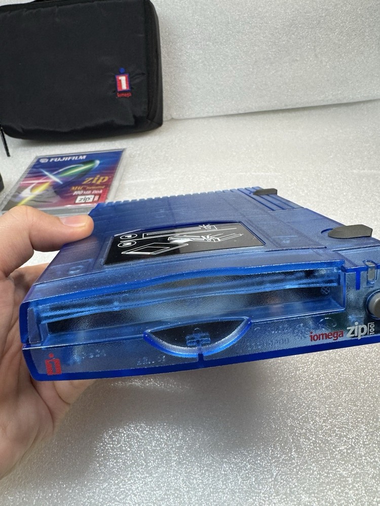 Iomega Zip 100 USB External Drive Bundle – Z100USB – Mac & PC - MINT!!!!!