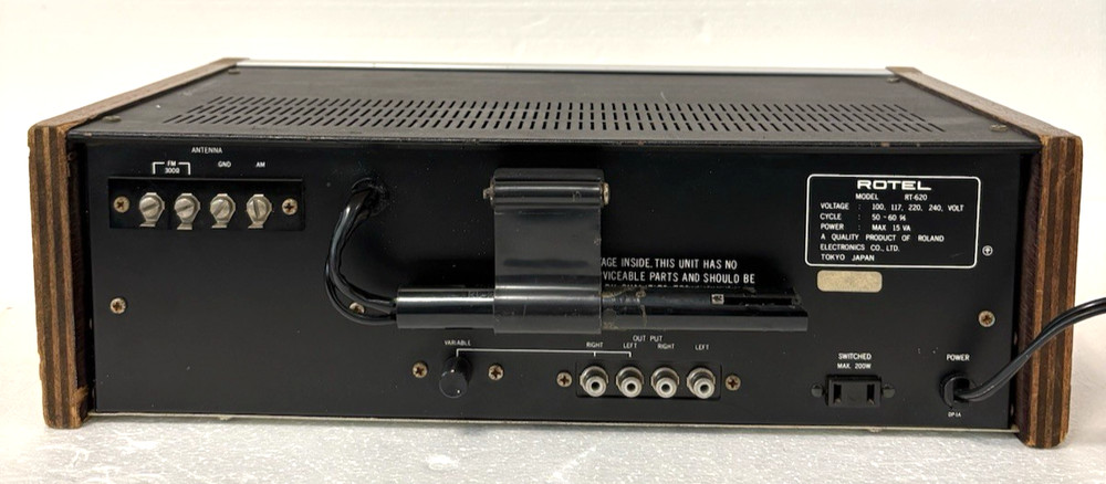 Rotel Solid State Stereo Tuner RT-620 Tested & Working!