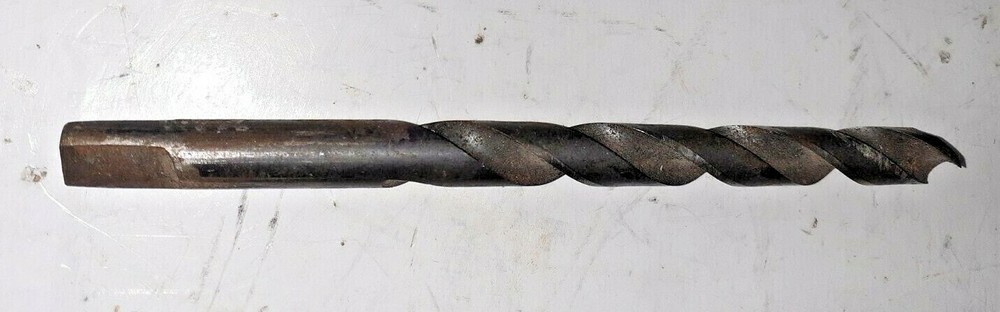 ASSORTED LOT OF 5 DRILL BITS