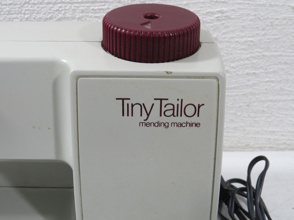 Vintage Singer Sewing Machine Tiny Tailor M100A Tested With Power Cord