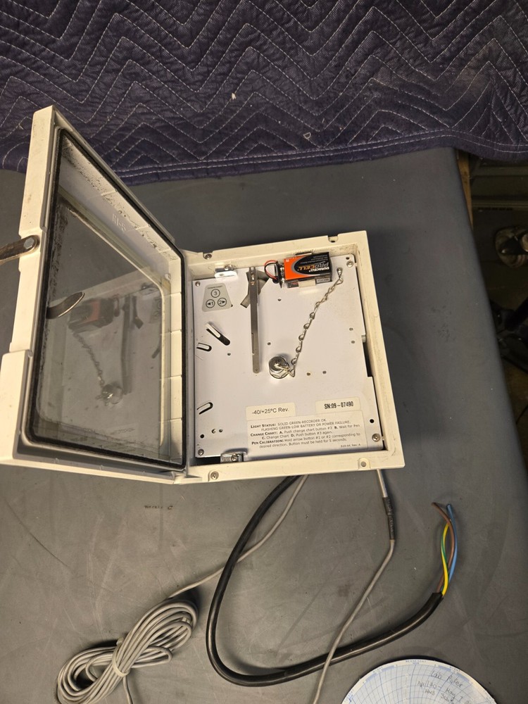 R19-44 Chart Recorder