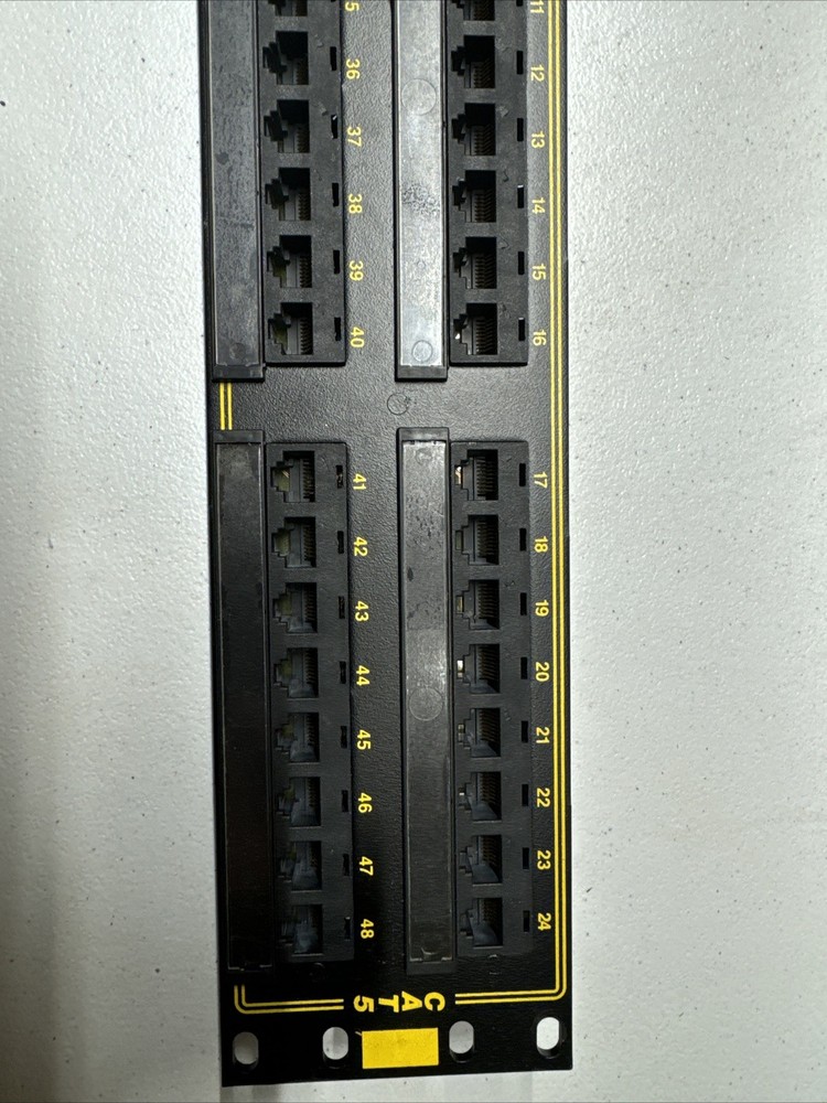 ortronics patch panel 48 port cat 5 OR-85104479