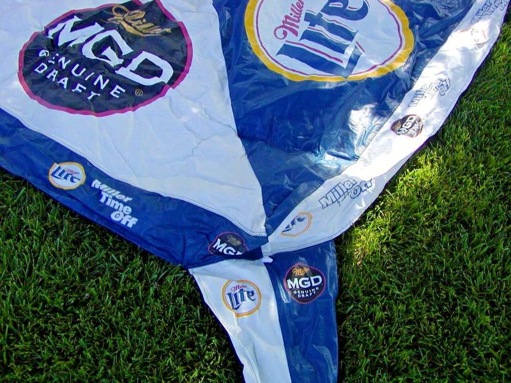 MILLER LITE 5' X 5' TAILGATE CANOPY