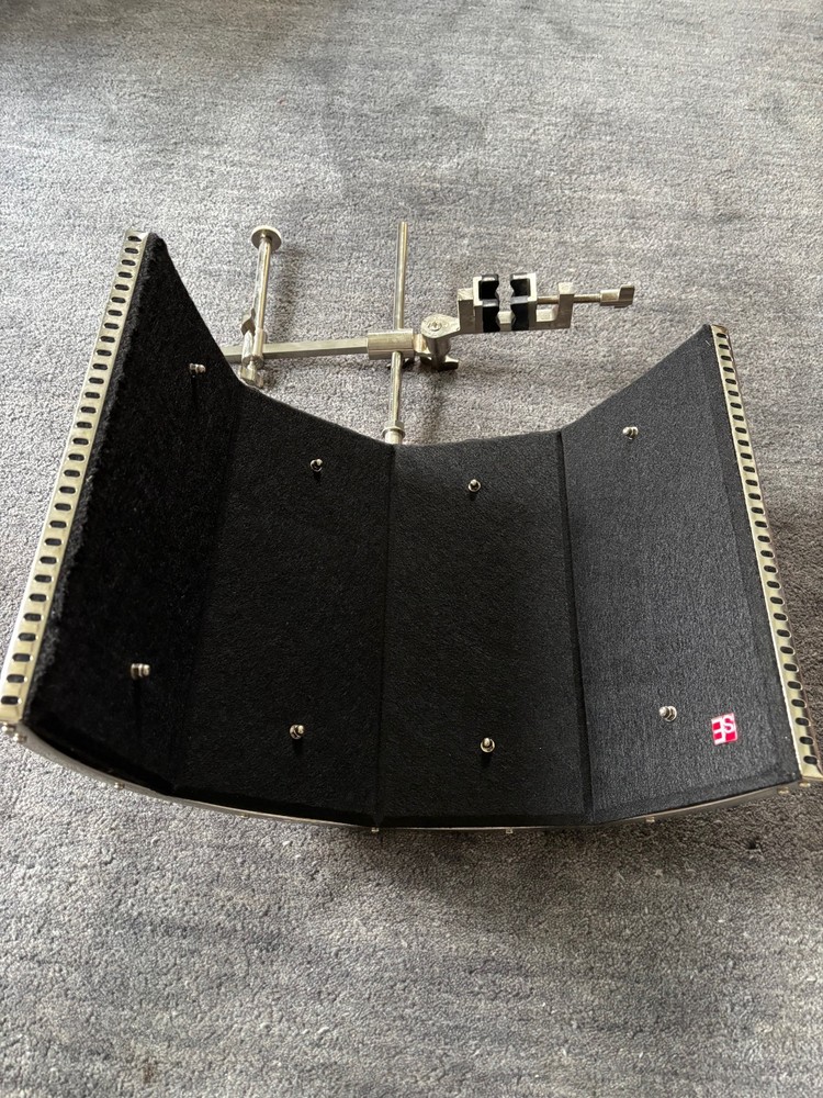 sE Electronics Reflexion Filter PRO Microphone Shield Foam Metal for Booth