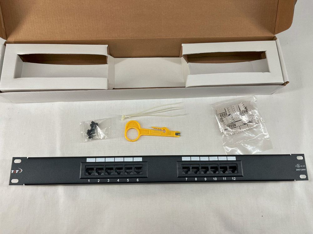 Patch Panel UTP 12 Port Ethernet CAT5e RJ45 110 Network