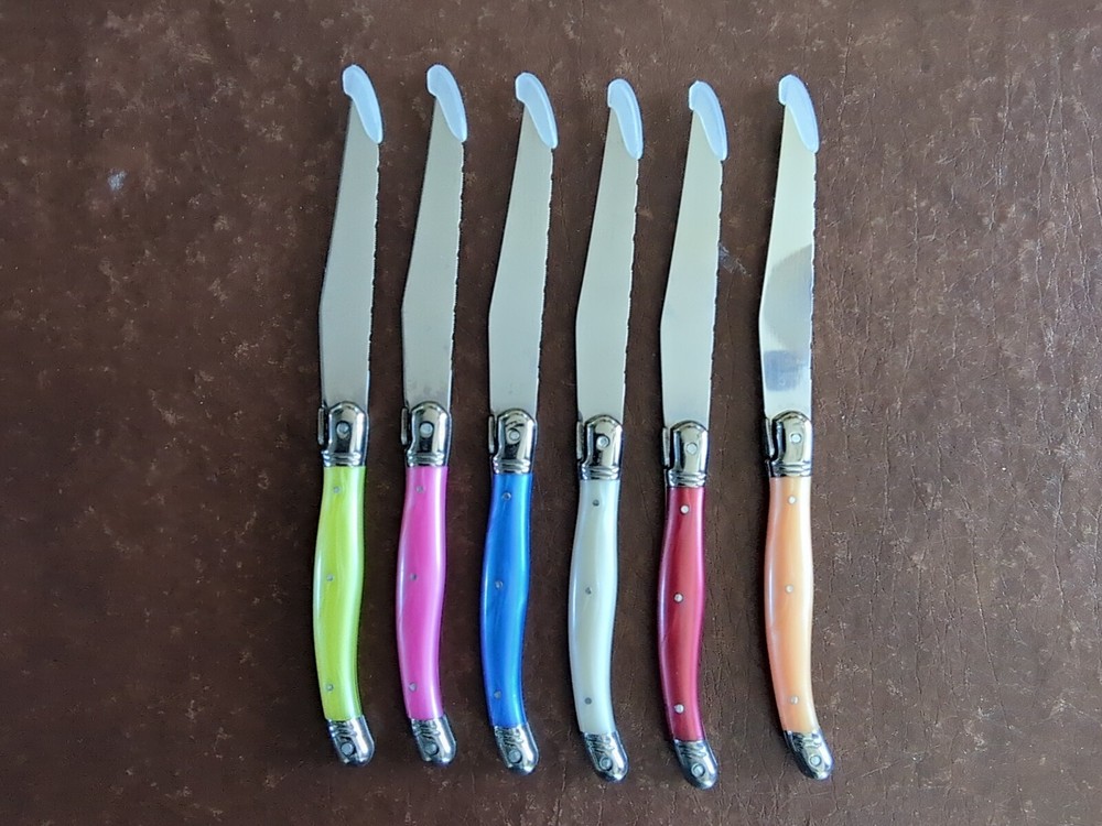 18pc Not branded Laguiole Like Flatware Set NIB