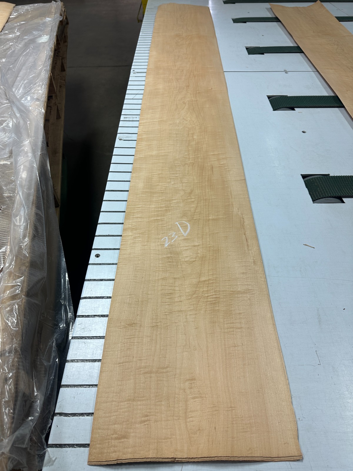 Maple Raw Wood Veneer 2 sheets 120'' x 14'' 23D