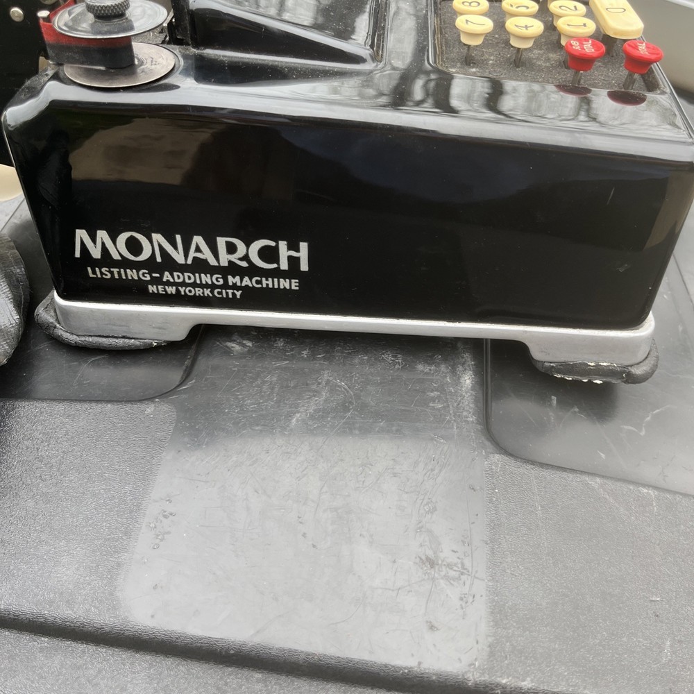 VINTAGE MONARCH LISTING ADDING MACHINE