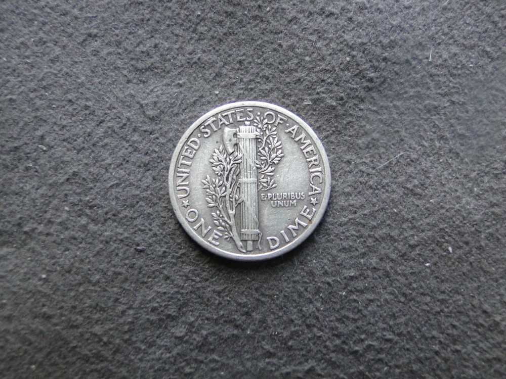1941 Mercury Dime 26-1467