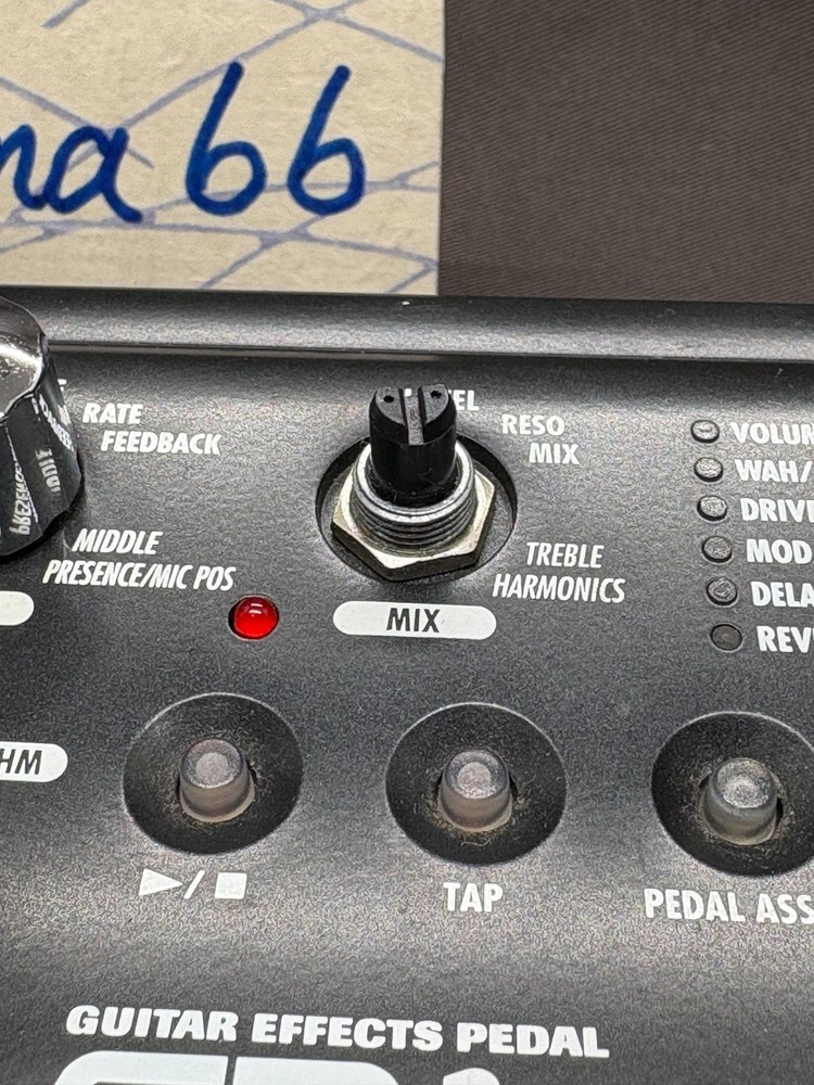 Zoom G2.1u Multi-Effects Pedal with Expression Pedal & USB Audio Interface