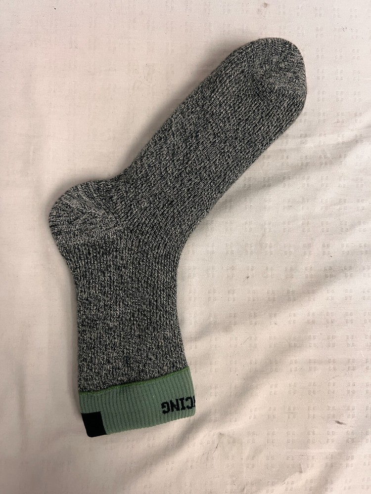 Fox Racing Defend Water Socks Cushioned Crew Socks Green Small/Medium SAMPLE