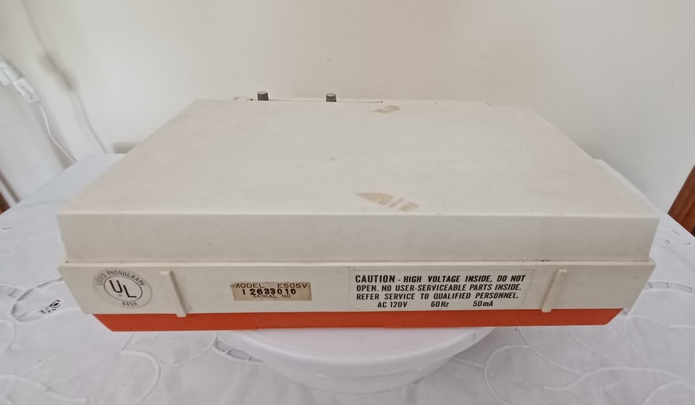 Vintage Zenith Solid State Portable Record Player Model E505F 11 X 11" AS IS!