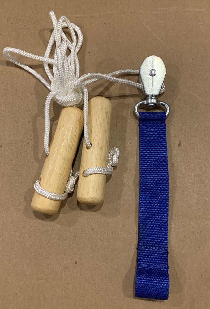 RangeMaster Shoulder Pulley w/ Flip Chart Exercise Guide