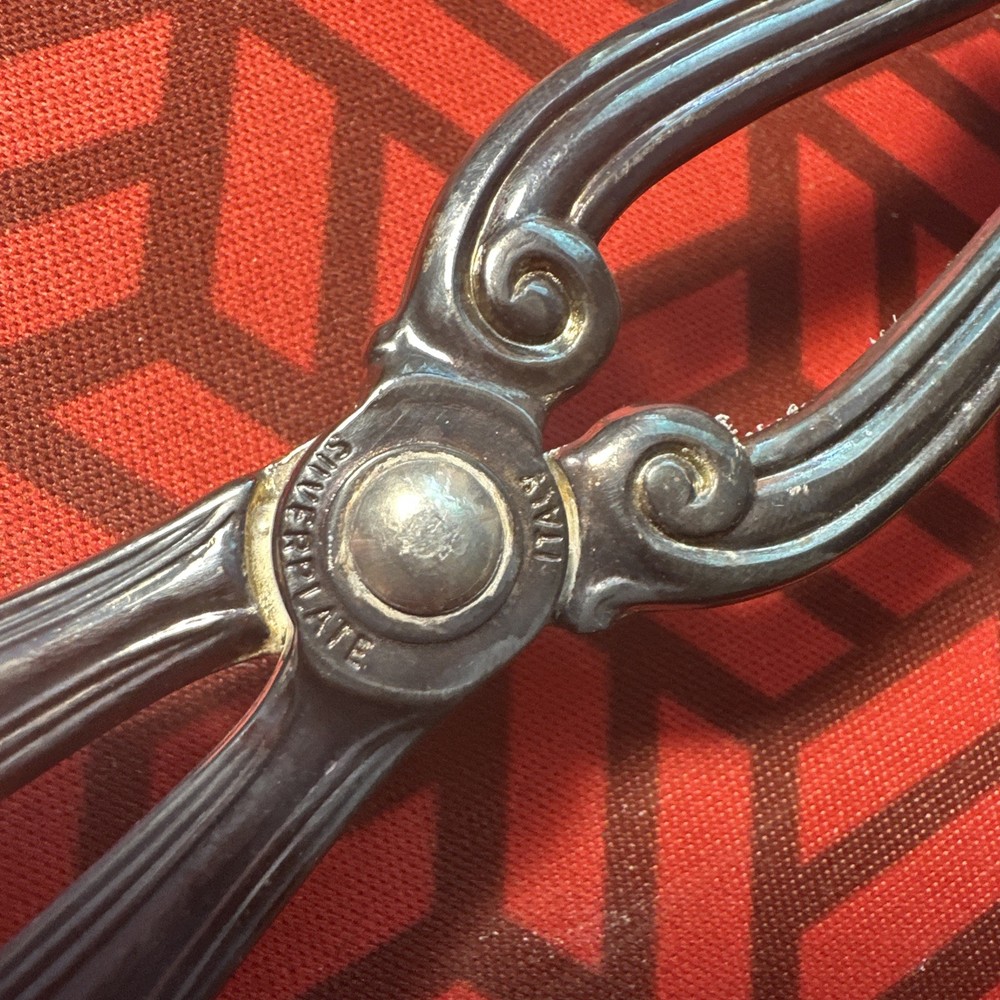 #S13-Sheffield Silver Plate royal chippendale Salad Tongs scissors
