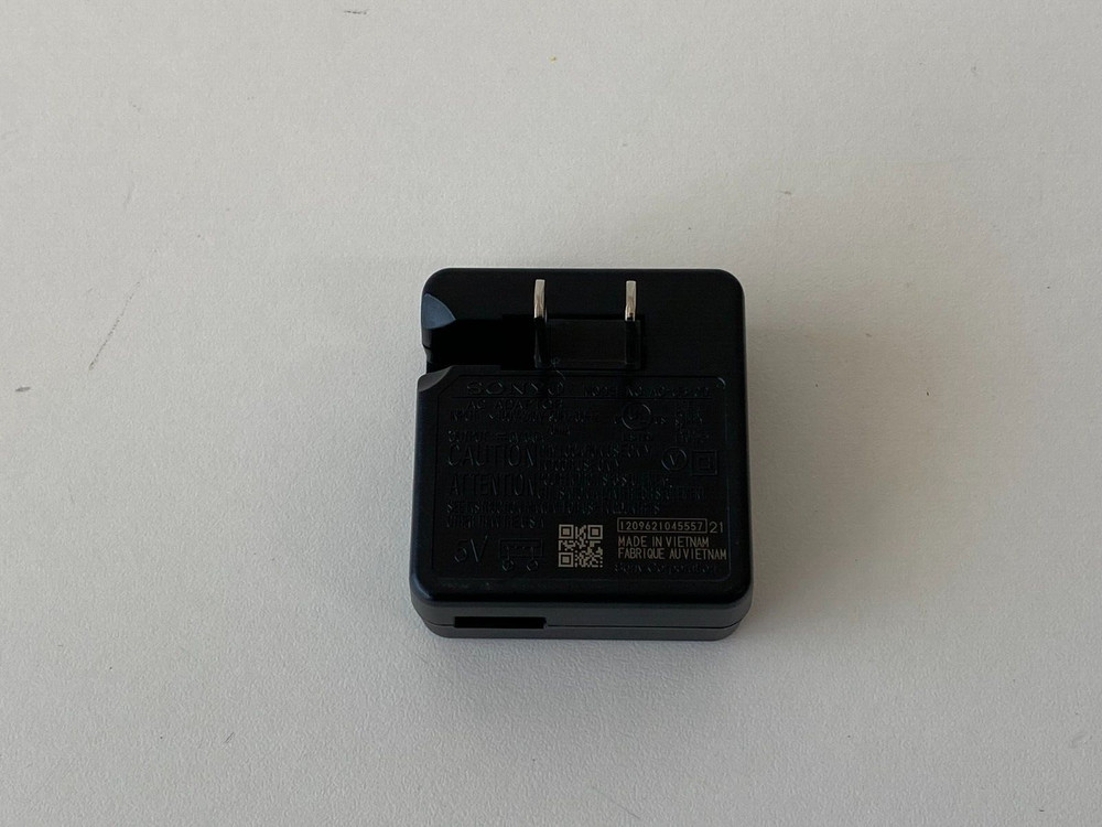 PP20: Sony AC-UB10d AC Adapter Wall Plug Camera Charger