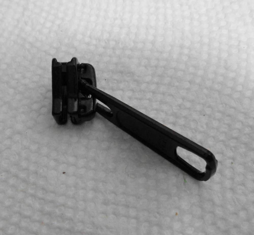 Black #5VS YKK Long Pull slider for Vislon zipper
