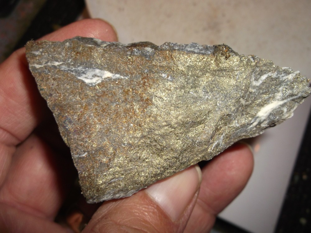 Gold, silver, copper, 140 grams samples ,ore high grade .