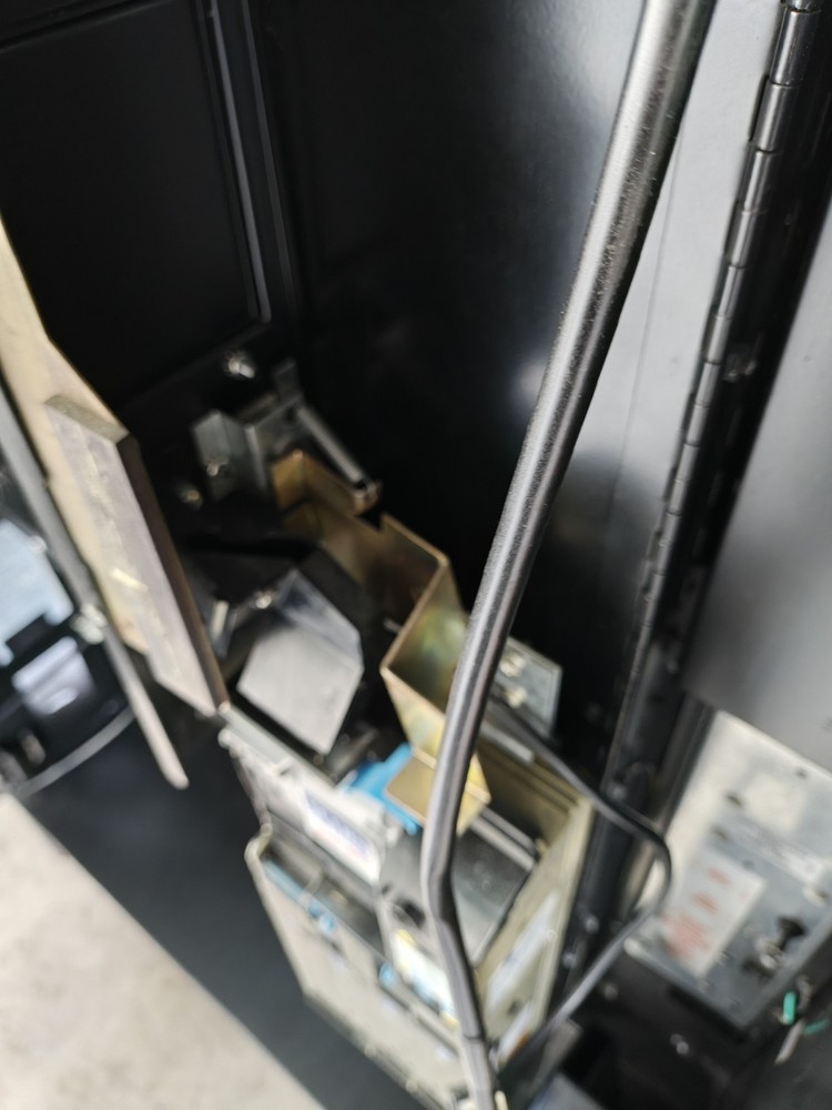 Inchy's Book Vending Machine