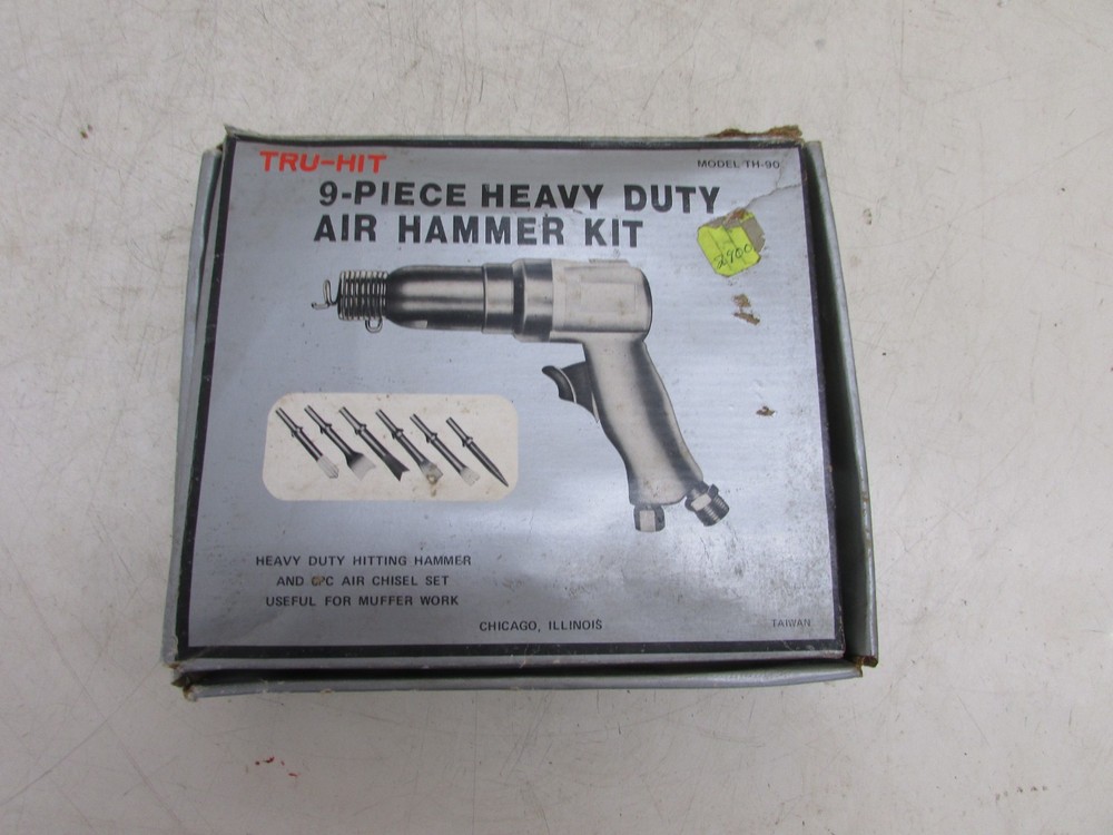 TRU-HIT TOOLS TH-90 HEAVY DUTY AIR CHISEL / HAMMER KIT w/ BITS