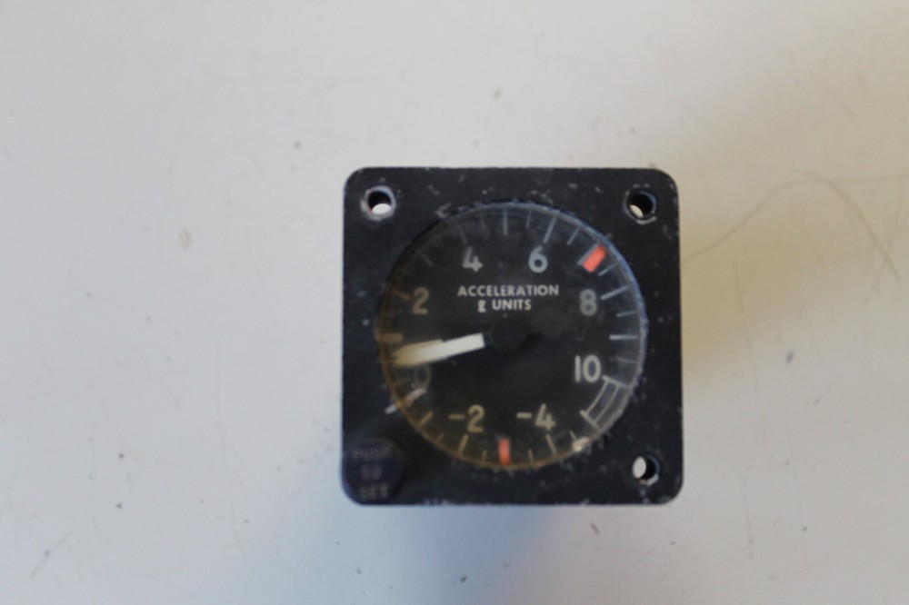 MILHARD AIRCRAFT G-METER ACCELEROMETER USED CONDITION   10900