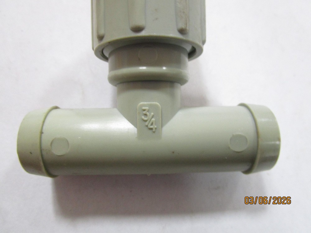 Engine Coolant Flush Needa 47120 (white, no factory packaging)
