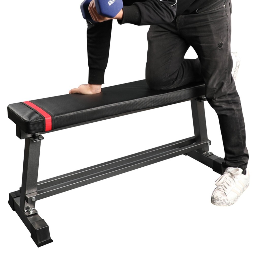 Flat Weight Bench with Built-in Dumbbell Rack Workout Bench Strength Training