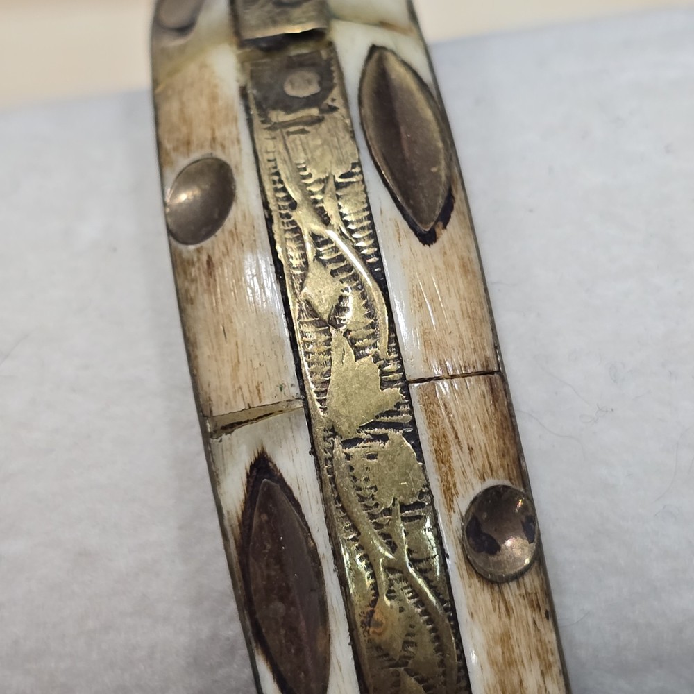 Bohemian Stackable Brass Inlay Bangle Bracelet Cream Tan Leaf Scrollwork