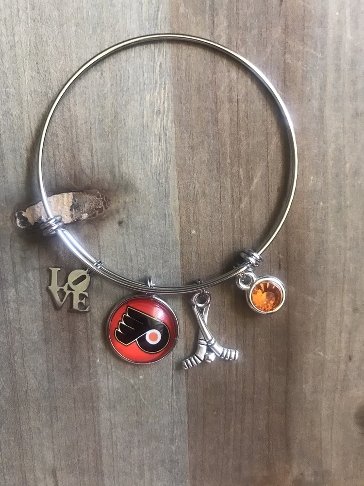 Philadelphia Flyers Bangle Charm Bracelet