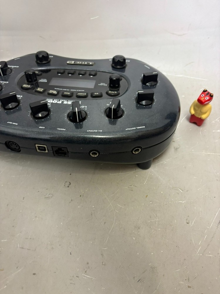 Line 6 Bass PODxt Bass Amp Modeler Multi Effects Processor Tested