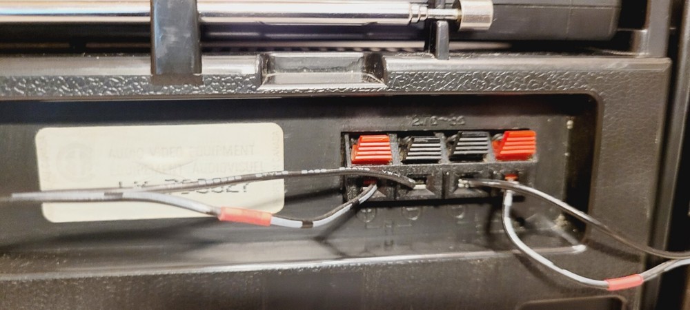 sanyo M9721 boombox FULLY FUNCTIONAL